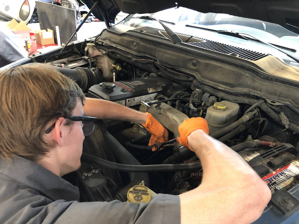 Mechanic doing Pick-Up and Van Maintenance